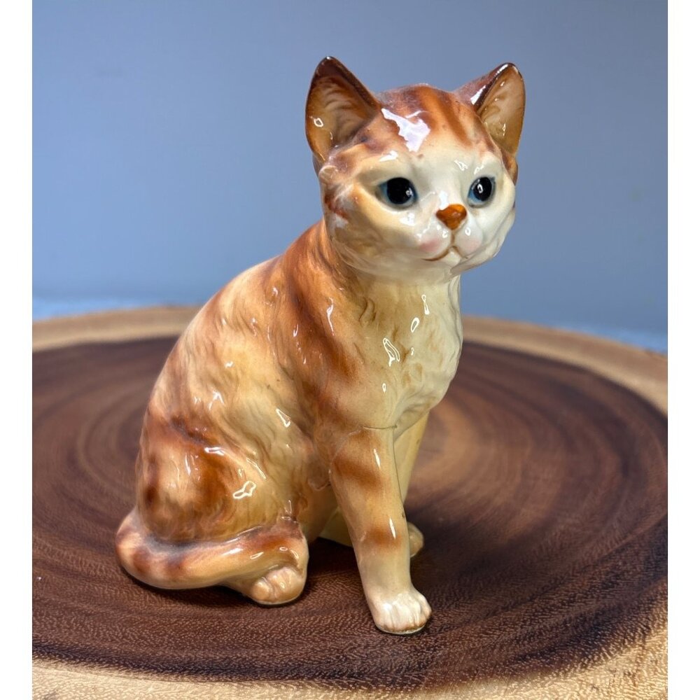 Vintage Ceramic Tabby Cat Figurine By Brinn's T195 Hand-Painted 6" 1950s Decor M